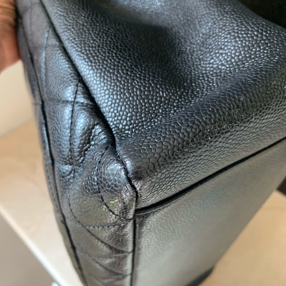 Chanel GST in black caviar with ghw - Picture 5 of 8